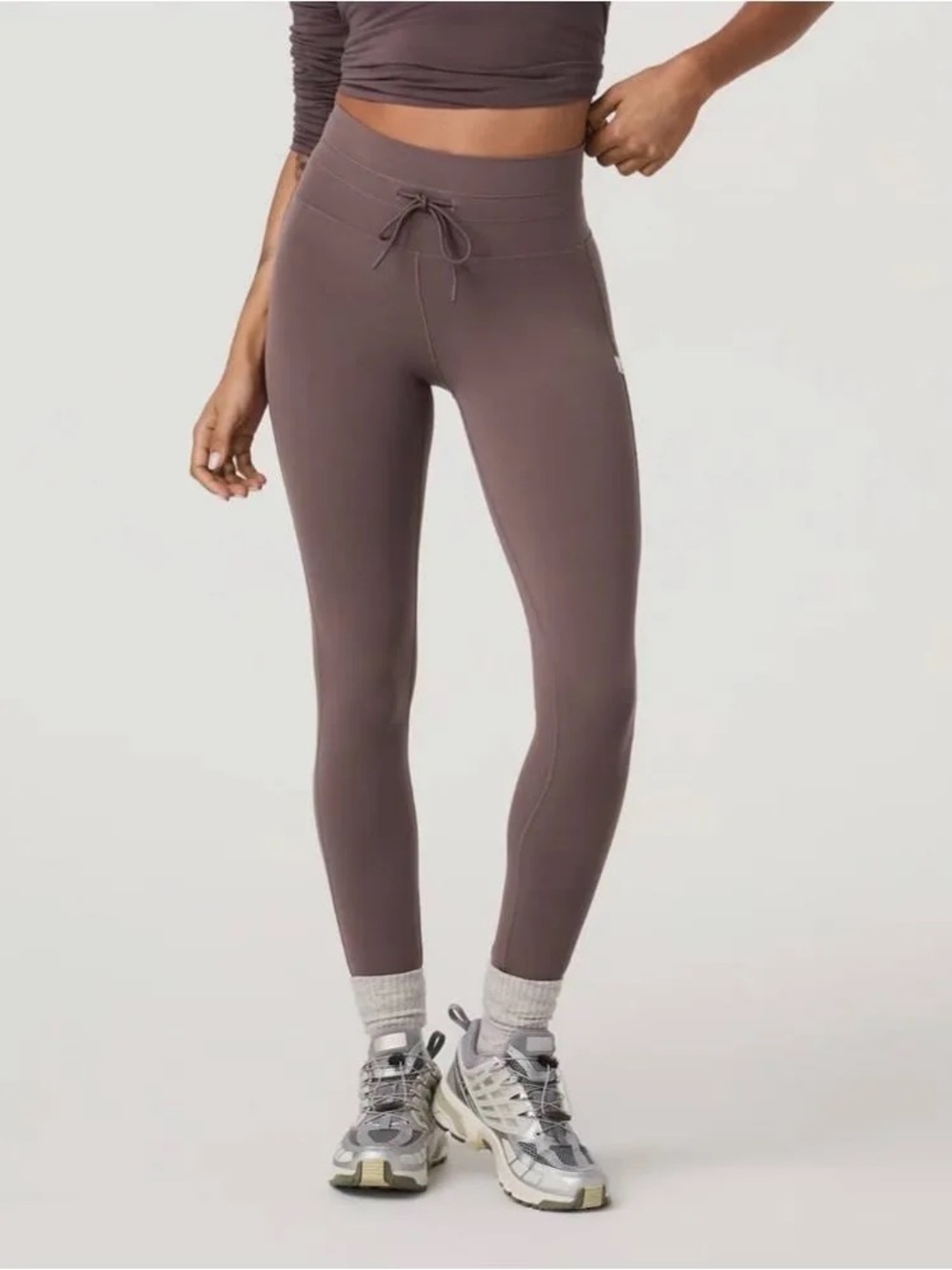 LIKE NEW VUORI Daily Form Leggings!